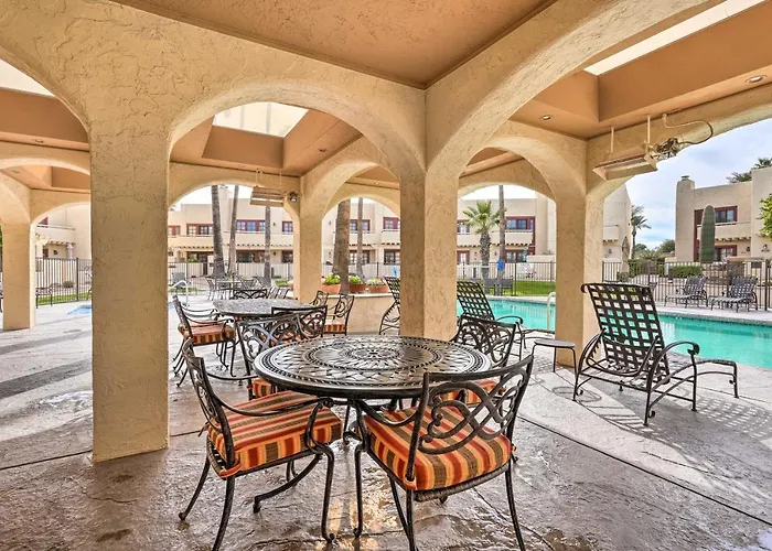 Holiday home 2 Mi To Old Town! Desert Oasis W/ Pool Access