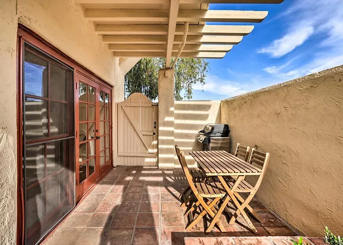 Holiday home 2 Mi To Old Town! Desert Oasis W/ Pool Access *
