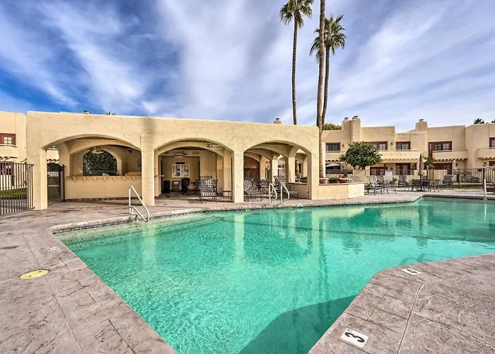 Holiday home 2 Mi To Old Town! Desert Oasis W/ Pool Access Scottsdale